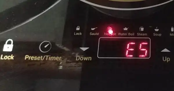 Stove or cooktop showing error codes